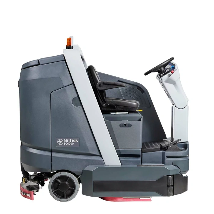 Поломоечная машина Nilfisk SC6000 с местом для оператора Ф204