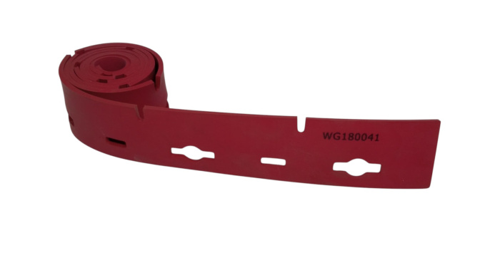 Скребок Gadlee GT110+ PRO передний отверстия по верхнему краю скребка  WG180041